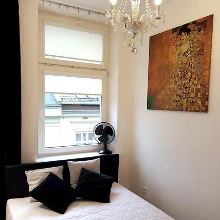 Old Town - Traugutta Street Flat 9 아파트 크라쿠프